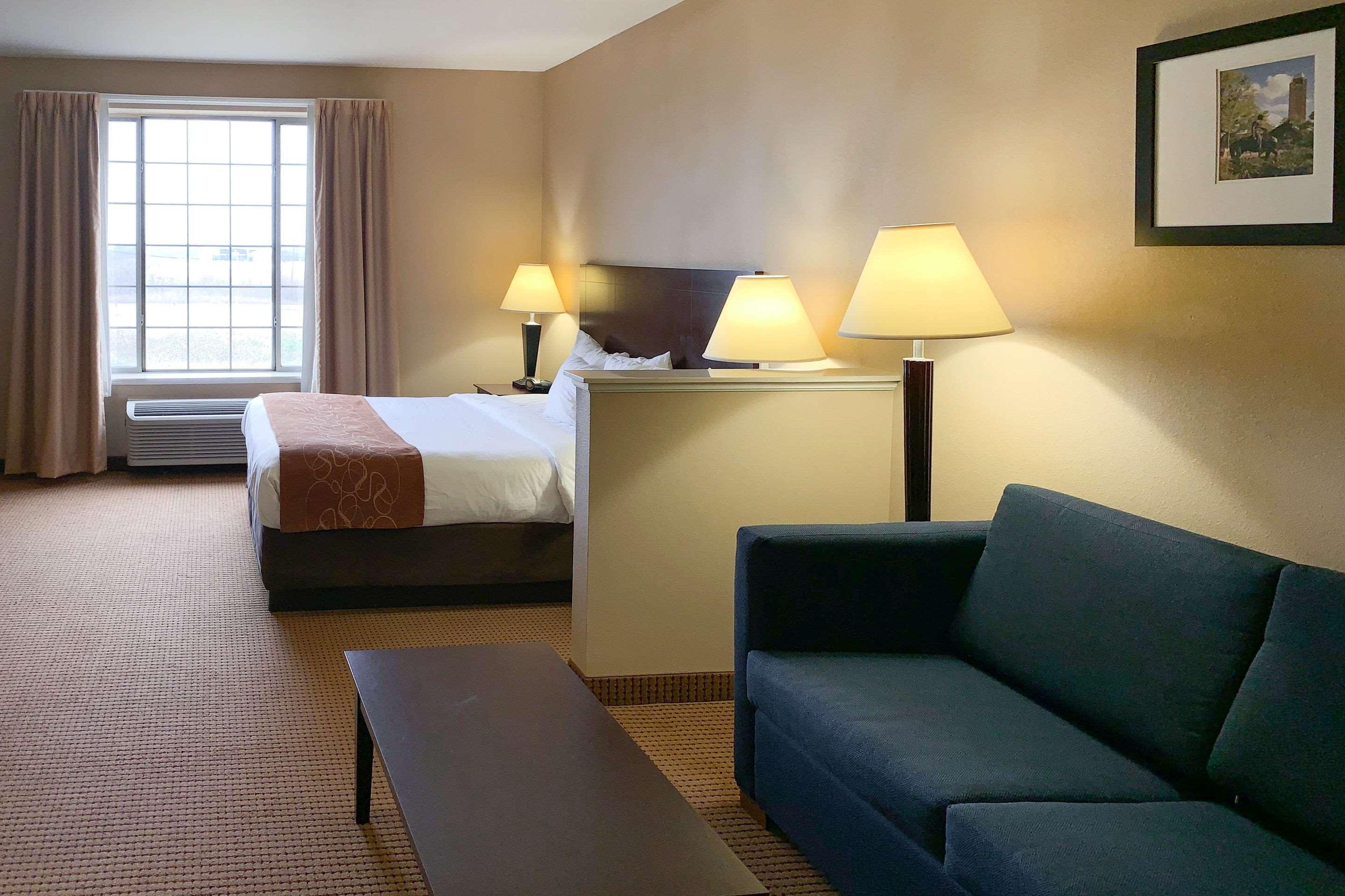 Comfort Suites Roanoke - Fort Worth North Экстерьер фото